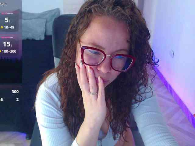 SharonAGT webcam