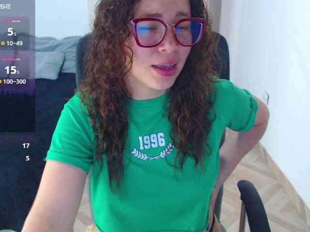 SharonAGT webcam