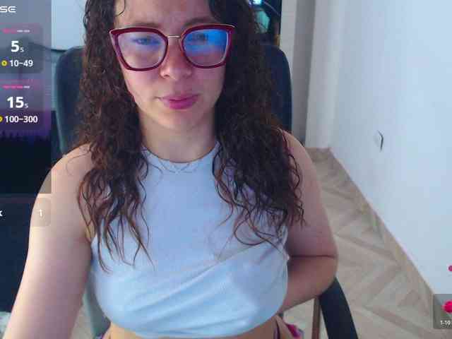 SharonAGT webcam