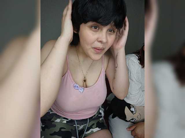 Nucitaa-14 live cam on BongaCams