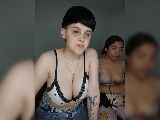 Nucitaa-14 live cam on BongaCams
