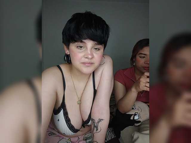 Nucitaa-14 live cam on BongaCams
