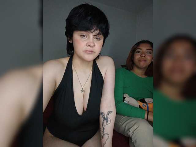 Nucitaa-14 live cam on BongaCams