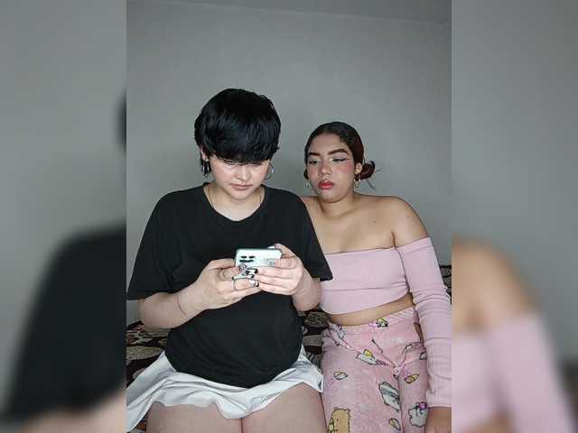 Nucitaa-14 live cam on BongaCams