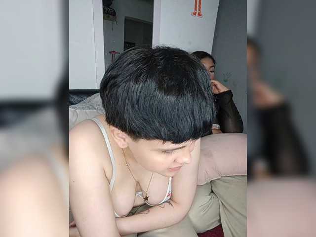 Nucitaa-14 live cam on BongaCams