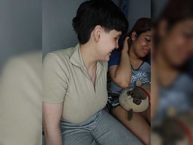 Nucitaa-14 live cam on BongaCams