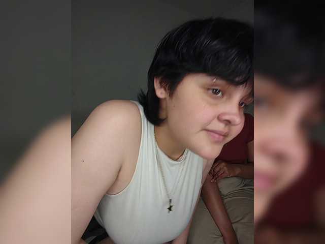 Nucitaa-14 live cam on BongaCams