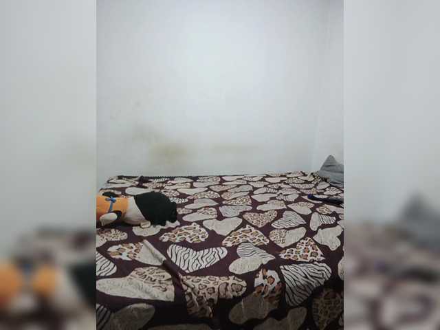 Nucitaa-14 live cam on BongaCams