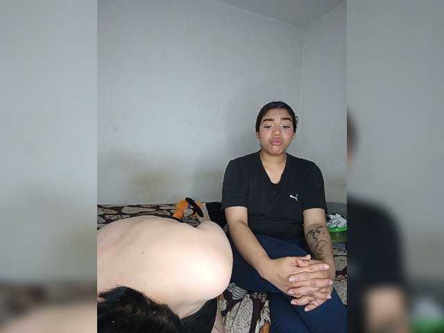 Nucitaa-14 live cam on BongaCams