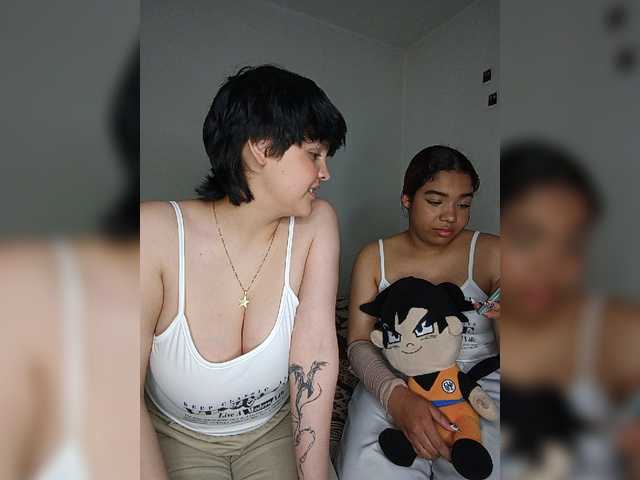 Nucitaa-14 live cam on BongaCams