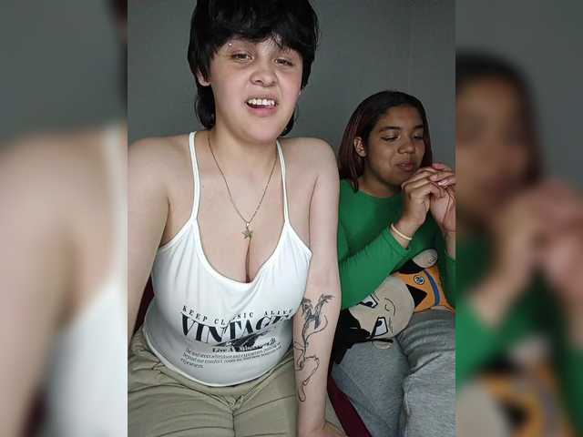 Nucitaa-14 live cam on BongaCams