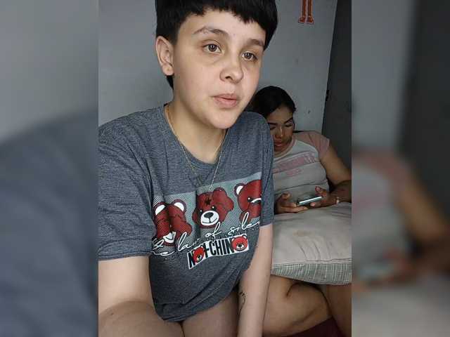 Nucitaa-14 live cam on BongaCams