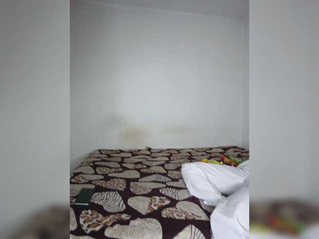 Nucitaa-14 live cam on BongaCams