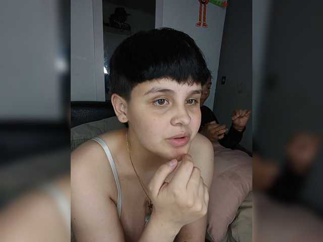 Nucitaa-14 live cam on BongaCams