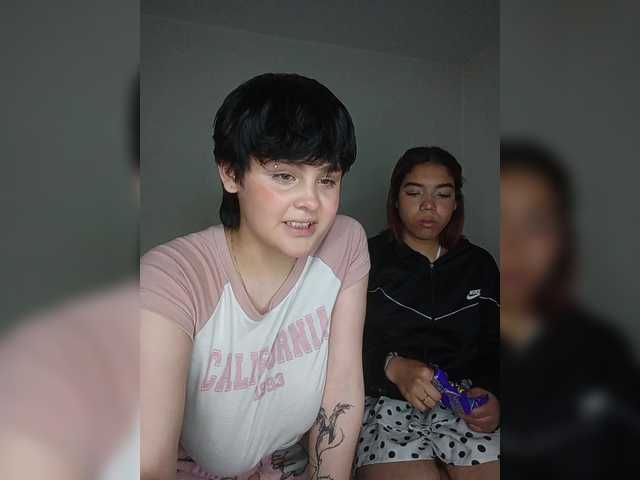 Nucitaa-14 live cam on BongaCams