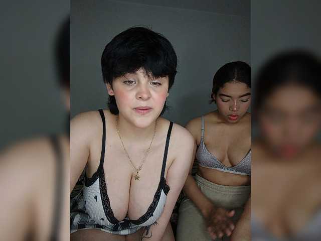 Nucitaa-14 live cam on BongaCams