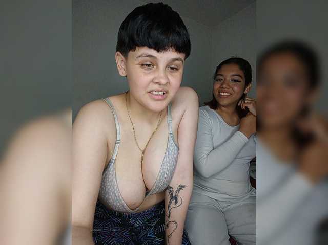 Nucitaa-14 live cam on BongaCams
