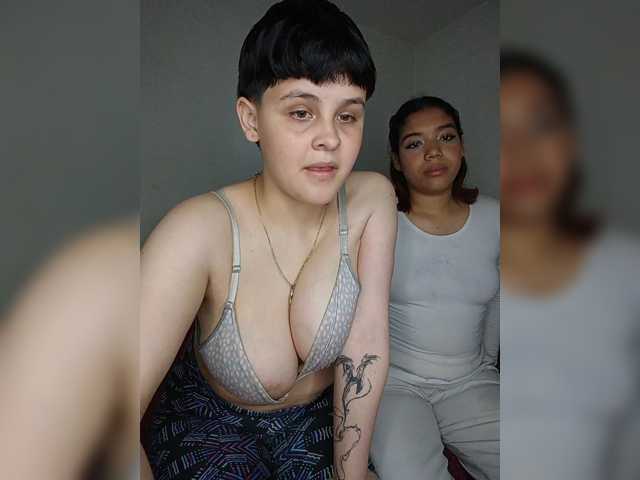 Nucitaa-14 live cam on BongaCams