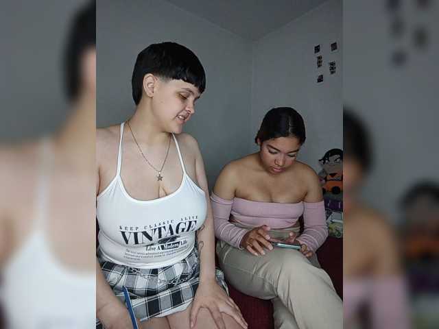 Nucitaa-14 live cam on BongaCams