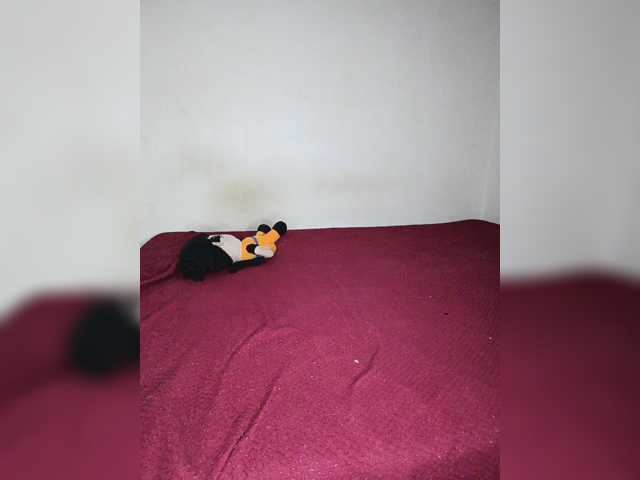 Nucitaa-14 live cam on BongaCams