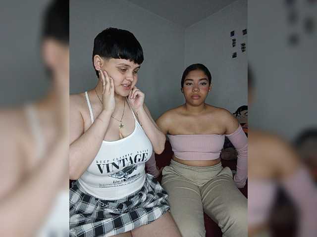 Nucitaa-14 live cam on BongaCams