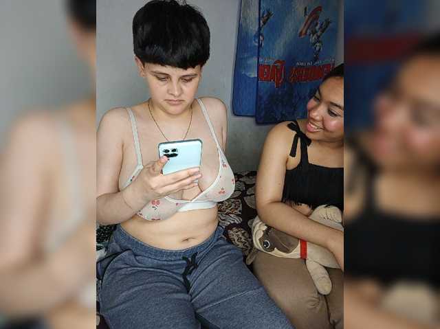 Nucitaa-14 live cam on BongaCams