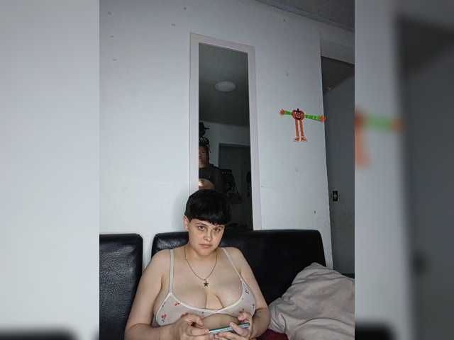 Nucitaa-14 live cam on BongaCams
