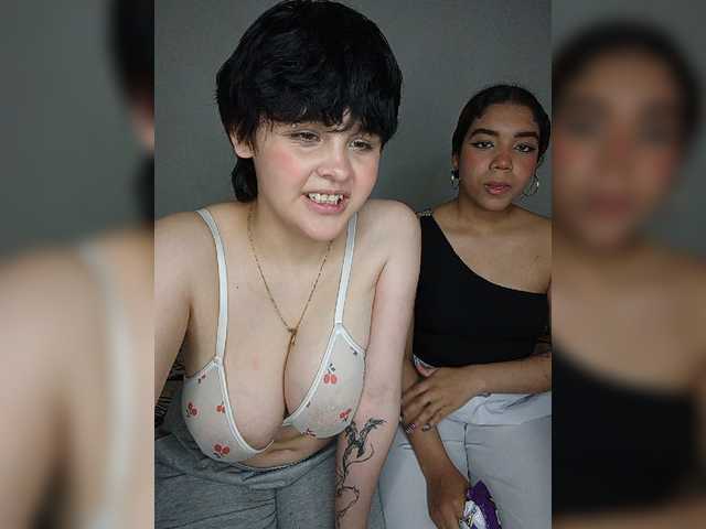 Nucitaa-14 live cam on BongaCams