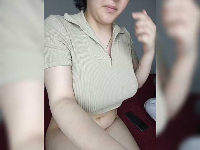 Nucitaa-14 live cam on BongaCams