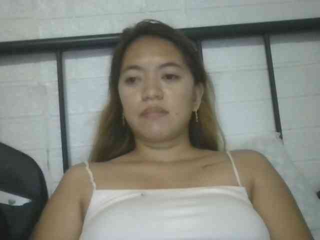 BelleChic01 webcam