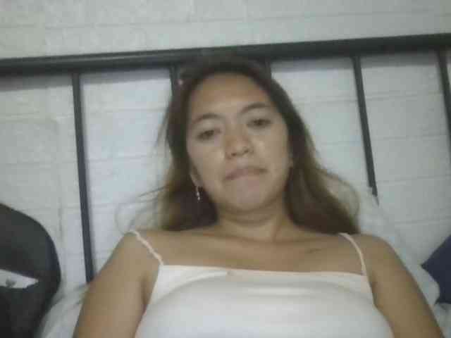 BelleChic01 webcam