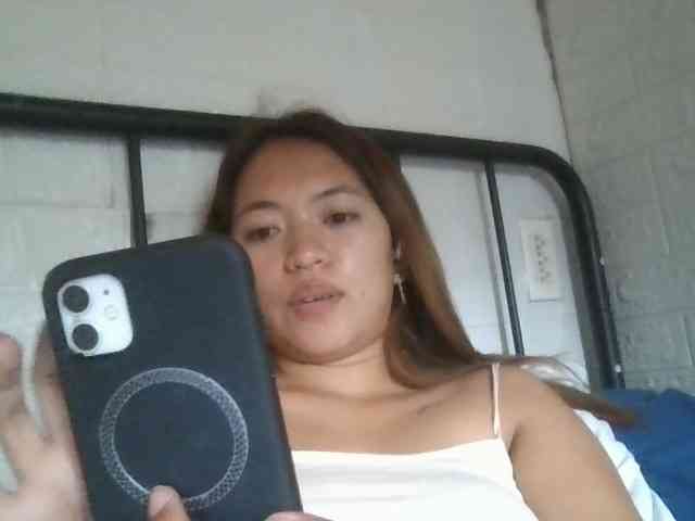 BelleChic01 webcam