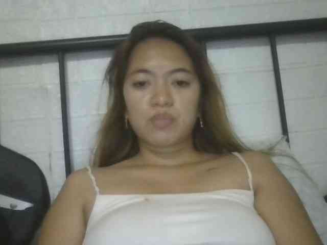BelleChic01 webcam