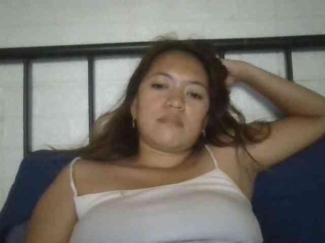 BelleChic01 webcam