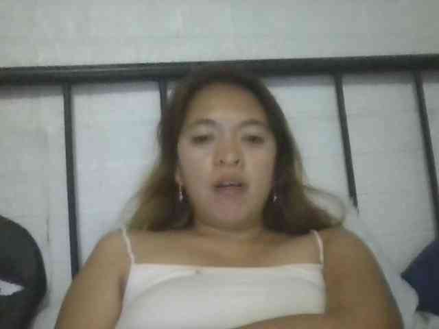BelleChic01 webcam