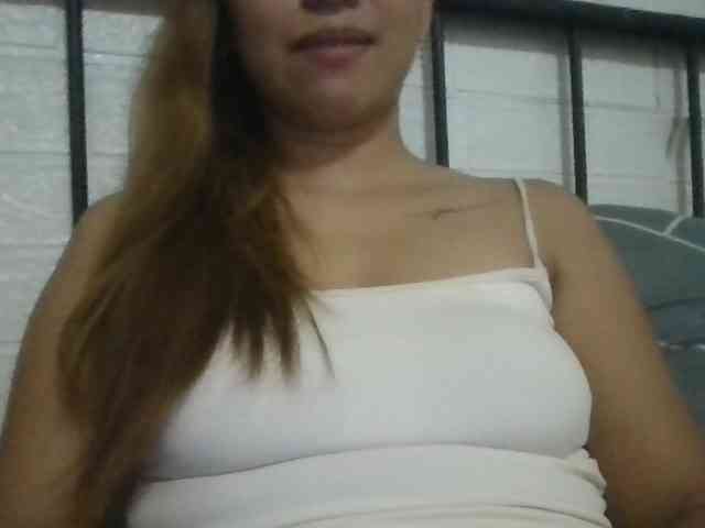 BelleChic01 webcam