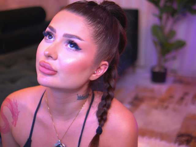 kyliekroft online