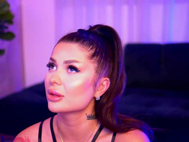 KylieKroft live cam on BongaCams