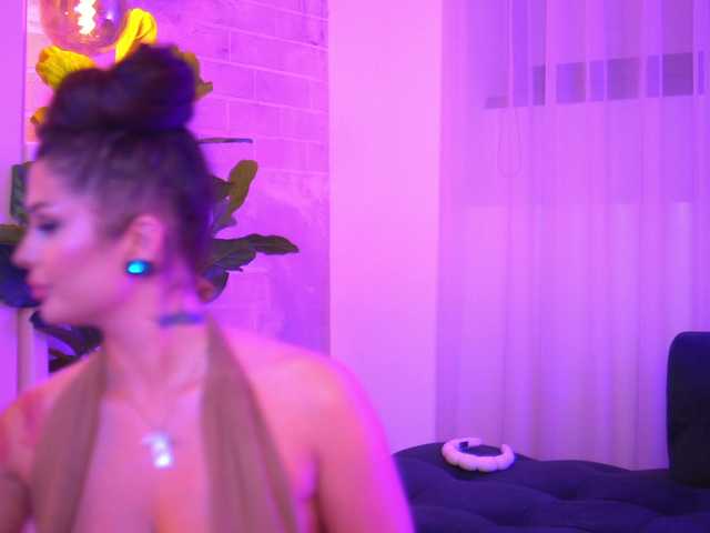 KylieKroft live cam on BongaCams