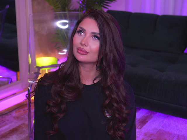 KylieKroft live webcam show