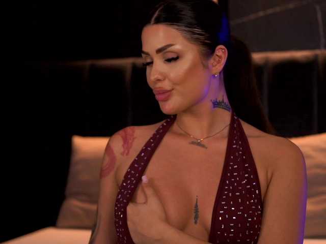 KylieKroft live cam on BongaCams