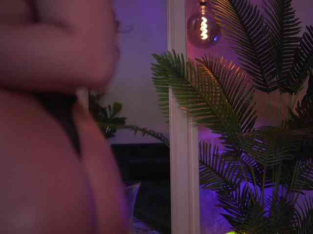 KylieKroft webcam