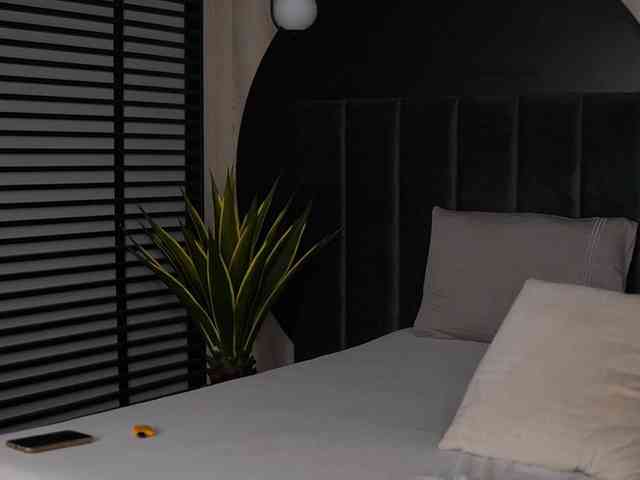 KylieKroft webcam