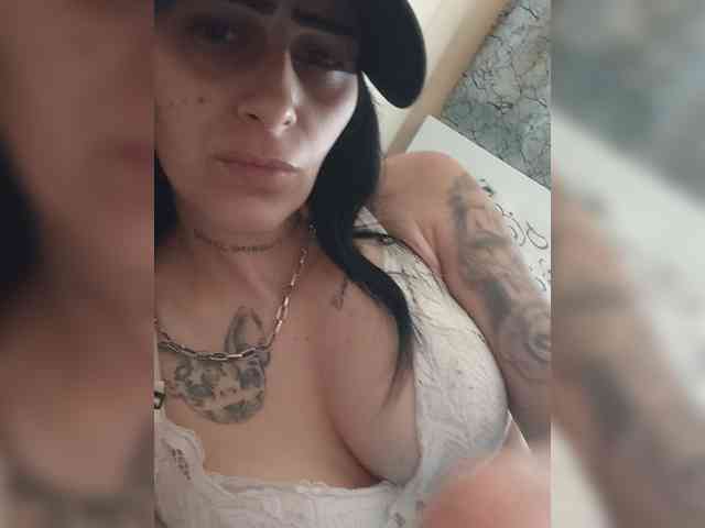 tatoogirl07 webcam