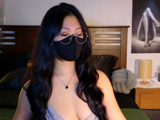 aaliyah18ally live cam on BongaCams