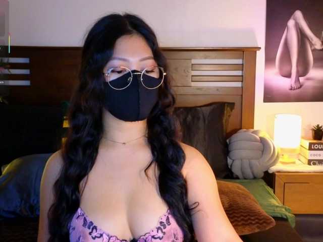 aaliyah18ally live cam on BongaCams