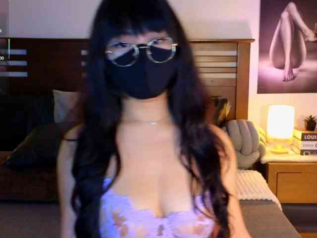 aaliyah18ally webcam