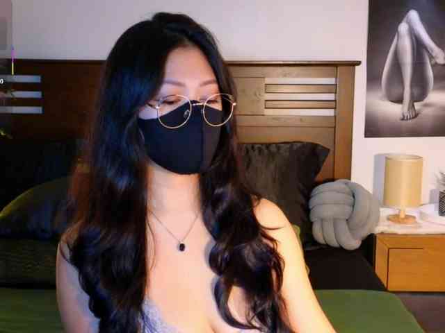 aaliyah18ally webcam