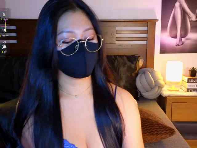 aaliyah18ally webcam