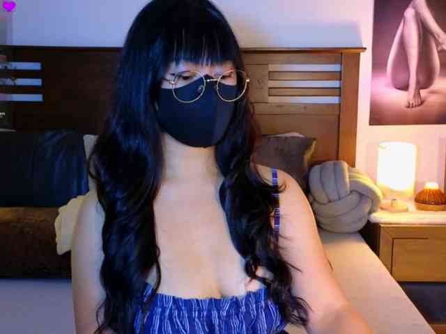 aaliyah18ally webcam